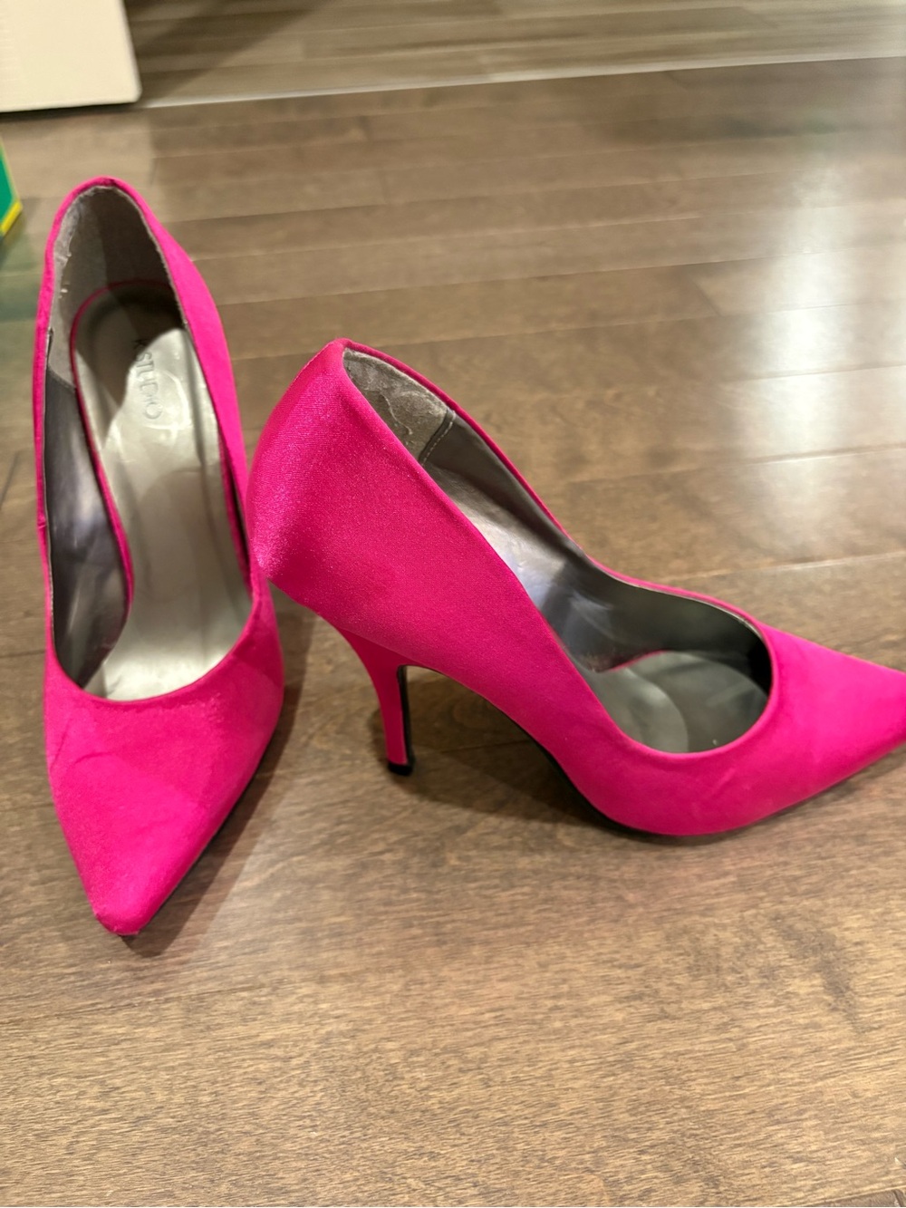 Fuchsia Pointed-Toe Stiletto Pumps for Women